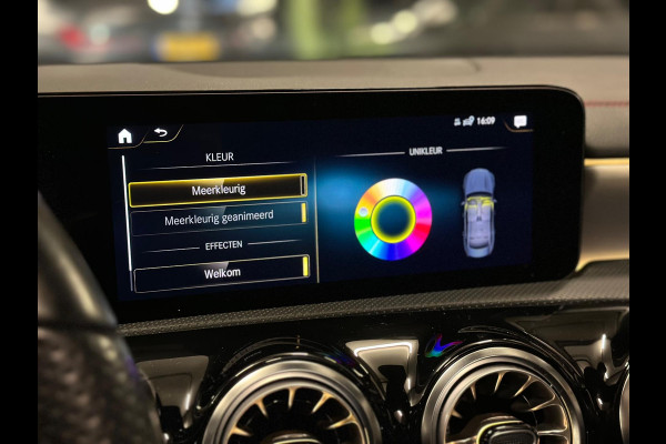 Mercedes-Benz CLA-Klasse 180 AMG|PANO|SFEER|BOMVOL!