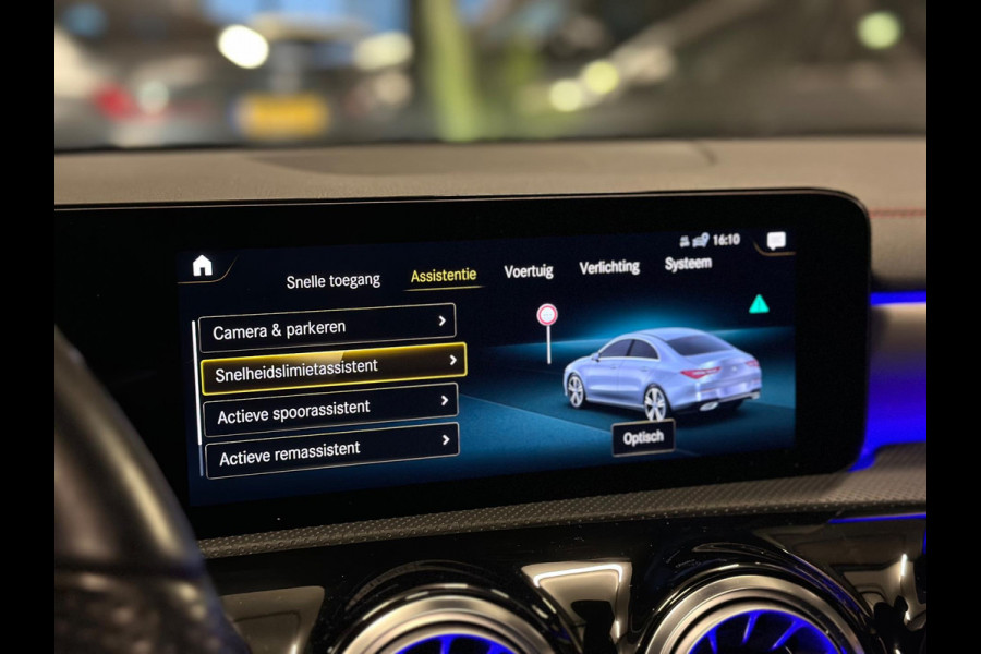 Mercedes-Benz CLA-Klasse 180 AMG|PANO|SFEER|BOMVOL!