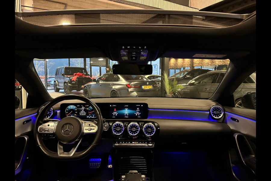 Mercedes-Benz CLA-Klasse 180 AMG|PANO|SFEER|BOMVOL!