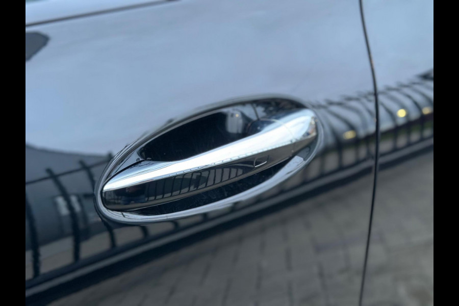 Mercedes-Benz CLA-Klasse 180 AMG|PANO|SFEER|BOMVOL!