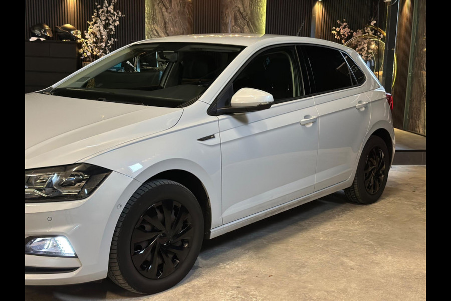 Volkswagen Polo 1.0 TSI Comfortline DSG|VIRTUAL