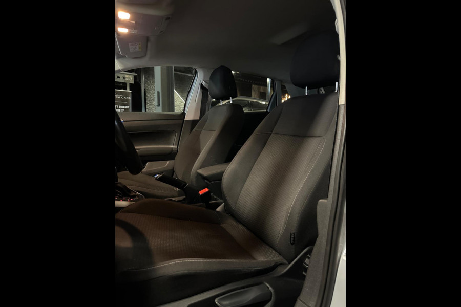 Volkswagen Polo 1.0 TSI Comfortline DSG|VIRTUAL