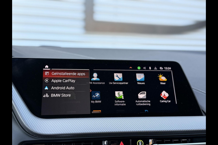 BMW 1-serie 118i High Executive Edition M-Pakket,2e Eigenaar,Navi,Leder,Stoelverwarming,PDC,N.A,P,APK tot 05-2026