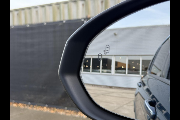 Lynk & Co 01 1.5 1e Eigenaar,Navi,Pano,Camera,Clima,Cruise,PDC,N.A.P,APK tot 06-2026