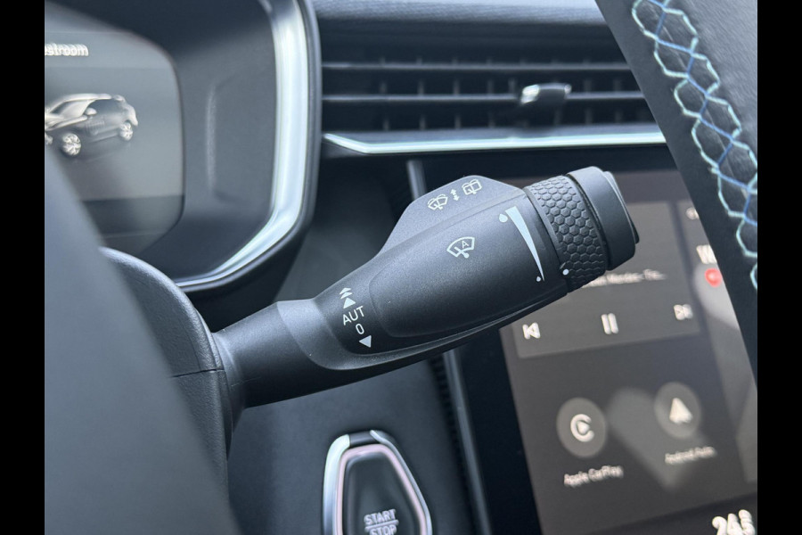 Lynk & Co 01 1.5 1e Eigenaar,Navi,Pano,Camera,Clima,Cruise,PDC,N.A.P,APK tot 06-2026