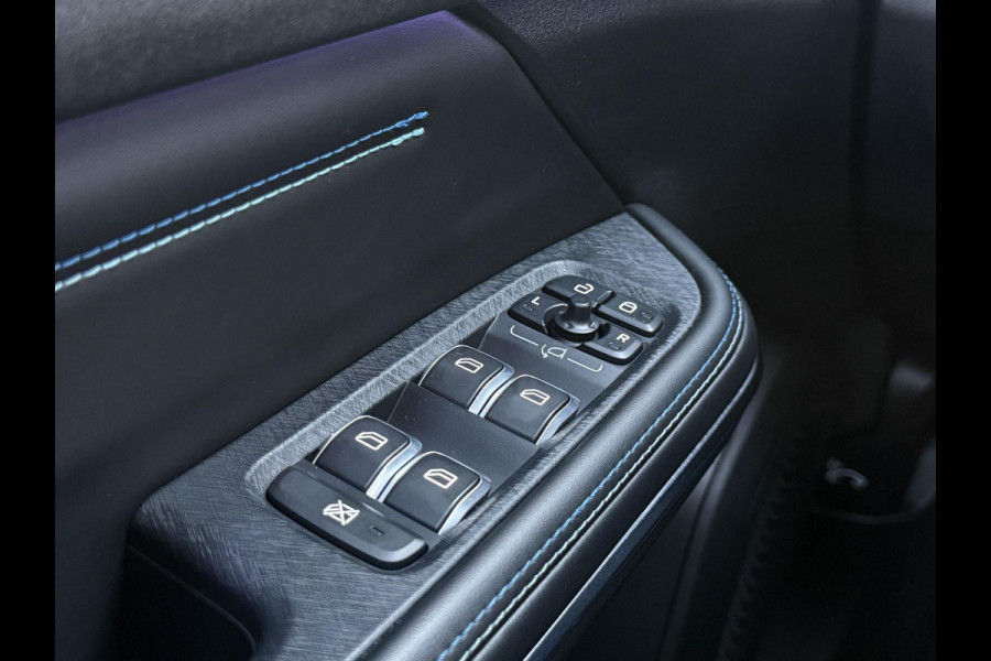 Lynk & Co 01 1.5 1e Eigenaar,Navi,Pano,Camera,Clima,Cruise,PDC,N.A.P,APK tot 06-2026