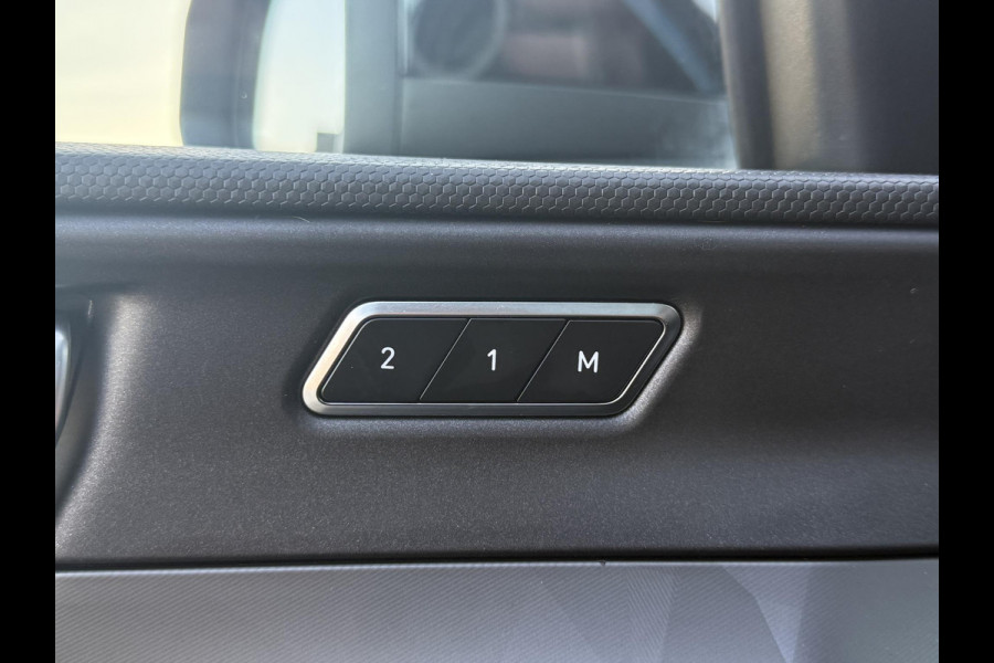 Lynk & Co 01 1.5 1e Eigenaar,Navi,Pano,Camera,Clima,Cruise,PDC,N.A.P,APK tot 06-2026