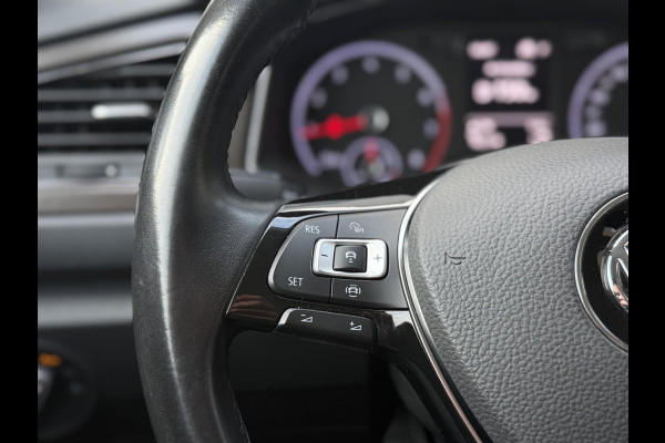 Volkswagen T-Roc 1.5 TSI Style 1e Eigenaar,Clima,Navi,Automaat,150 PK,Adap cruise,PDC V+A,Carplay,N.A.P,APK tot 08-2027