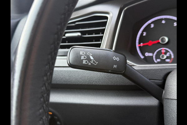 Volkswagen T-Roc 1.5 TSI Style 1e Eigenaar,Clima,Navi,Automaat,150 PK,Adap cruise,PDC V+A,Carplay,N.A.P,APK tot 08-2027