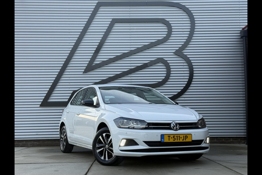 Volkswagen Polo 1.0 TSI Highline Business R 1e Eigenaar,Navi,Airco,Cruise,PDC V+A,Trekhaak,Bluetooth,Dodehoek,APK tot 08-2027