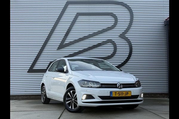 Volkswagen Polo 1.0 TSI Highline Business R 1e Eigenaar,Navi,Airco,Cruise,PDC V+A,Trekhaak,Bluetooth,Dodehoek,APK tot 08-2027