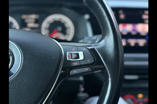 Volkswagen Polo 1.0 TSI Highline Business R 1e Eigenaar,Navi,Airco,Cruise,PDC V+A,Trekhaak,Bluetooth,Dodehoek,APK tot 08-2027