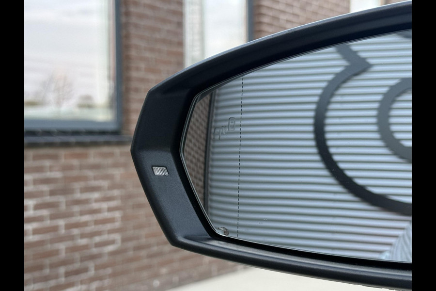 Volkswagen Polo 1.0 TSI Highline Business R 1e Eigenaar,Navi,Airco,Cruise,PDC V+A,Trekhaak,Bluetooth,Dodehoek,APK tot 08-2027