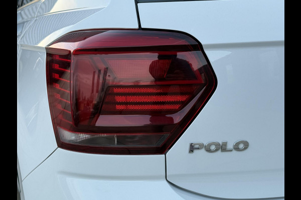 Volkswagen Polo 1.0 TSI Highline Business R 1e Eigenaar,Navi,Airco,Cruise,PDC V+A,Trekhaak,Bluetooth,Dodehoek,APK tot 08-2027