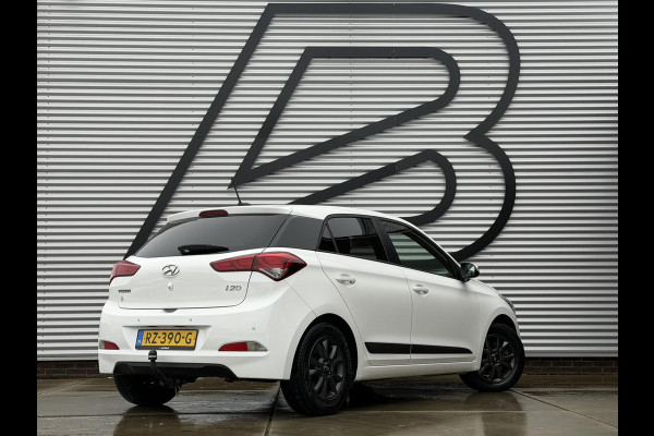 Hyundai i20 1.0 T-GDI Black Edition Navi,Camera,Airco,Cruise,PDC,Trekhaak,LM Velgen,N.A.P,101pk,Volledig Dealer Onderhouden,APK tot 01-2027