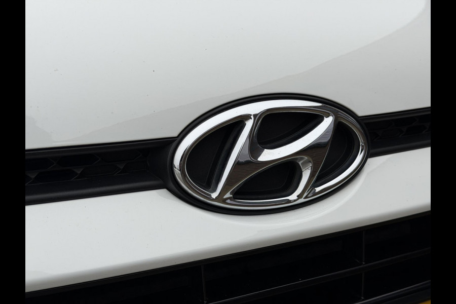 Hyundai i20 1.0 T-GDI Black Edition Navi,Camera,Airco,Cruise,PDC,Trekhaak,LM Velgen,N.A.P,101pk,Volledig Dealer Onderhouden,APK tot 01-2027