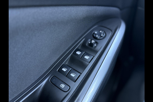 Opel Grandland X 1.2 Turbo Online Edition 1e Eigenaar,Dealer Onderhouden,Navi,Clima,Cruise,Pdc V+A,6 Bak,Lm velgen,131pk,Nieuwe Apk bij Aflevering