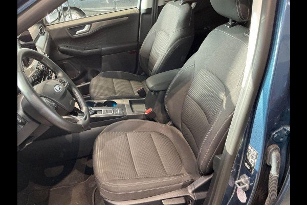 Ford Kuga 2.5 PHEV Titanium | Wegklapbare trekhaak | Adaptive cruise control | Winter Pack | Dodehoeksensoren