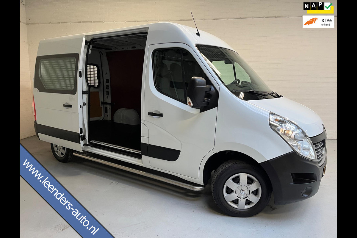 Renault Master T35 2.3 dCi 110pk euro6 L2H2 2xSchuifdeur, 3 persoons, Camera, CruiseControl, Navigatie, Trekhaak, RIJKLAARPRIJS!