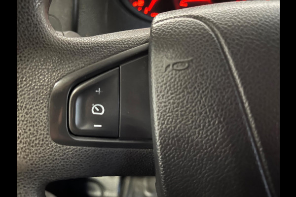 Renault Master T35 2.3 dCi 110pk euro6 L2H2 2xSchuifdeur, 3 persoons, Camera, CruiseControl, Navigatie, Trekhaak, RIJKLAARPRIJS!