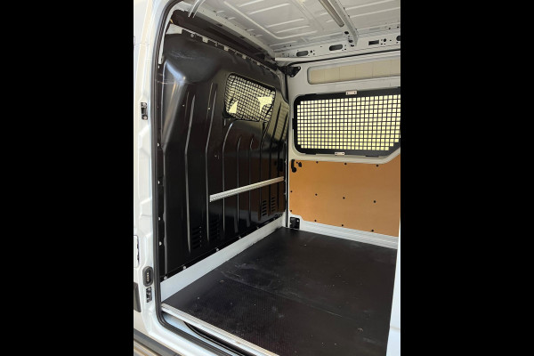 Renault Master T35 2.3 dCi 110pk euro6 L2H2 2xSchuifdeur, 3 persoons, Camera, CruiseControl, Navigatie, Trekhaak, RIJKLAARPRIJS!