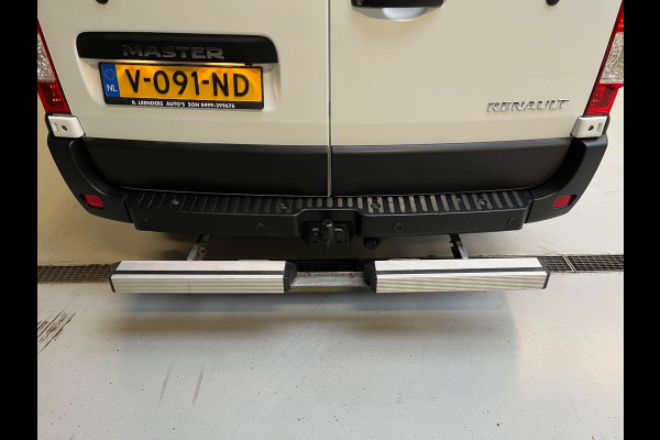 Renault Master T35 2.3 dCi 110pk euro6 L2H2 2xSchuifdeur, 3 persoons, Camera, CruiseControl, Navigatie, Trekhaak, RIJKLAARPRIJS!
