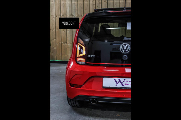 Volkswagen up! 1.0 TSI GTI *Pano*Beats*Cruise control*Stoelverwarming*