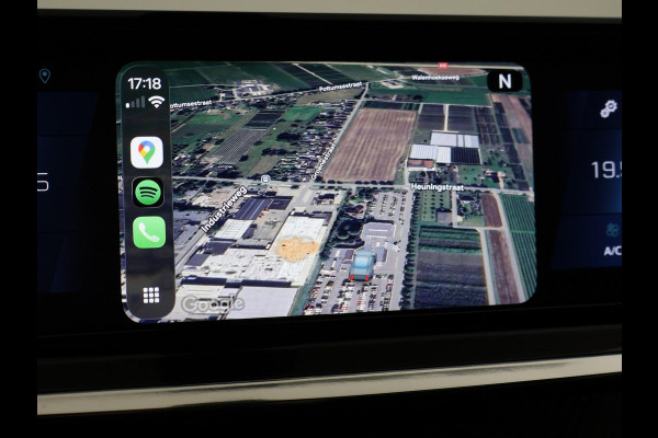 Peugeot e-2008 EV GT 50 kWh + LEDER | SCHUIFDAK | CAMERA | ADAPTIVE CRUISE | STOELVERW. | SFEERVERL.