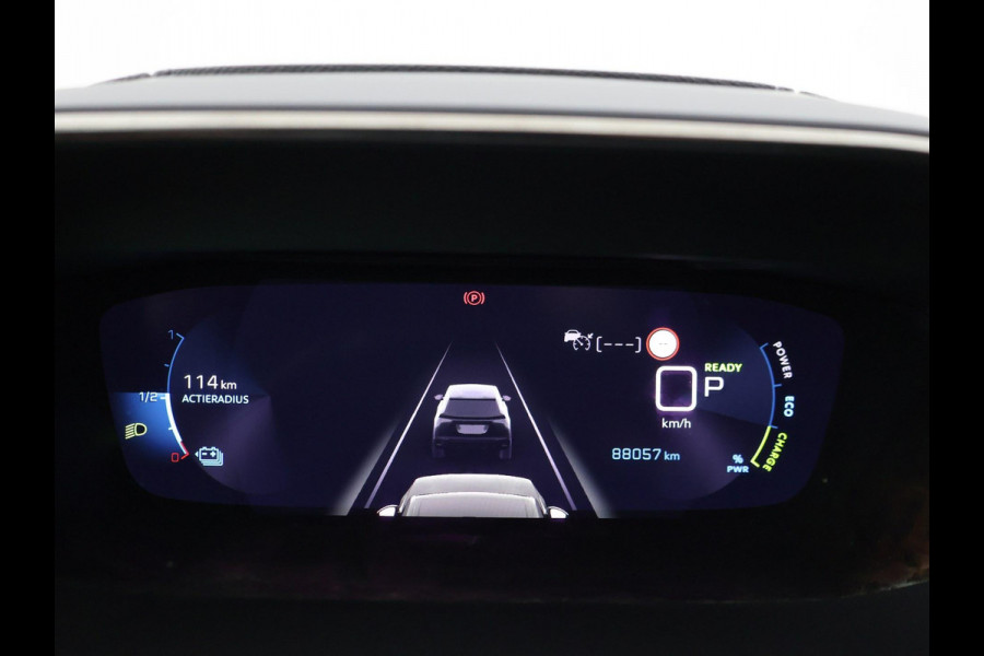 Peugeot e-2008 EV GT 50 kWh + LEDER | SCHUIFDAK | CAMERA | ADAPTIVE CRUISE | STOELVERW. | SFEERVERL.