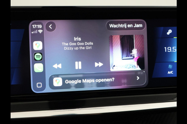 Peugeot e-2008 EV GT 50 kWh + LEDER | SCHUIFDAK | CAMERA | ADAPTIVE CRUISE | STOELVERW. | SFEERVERL.