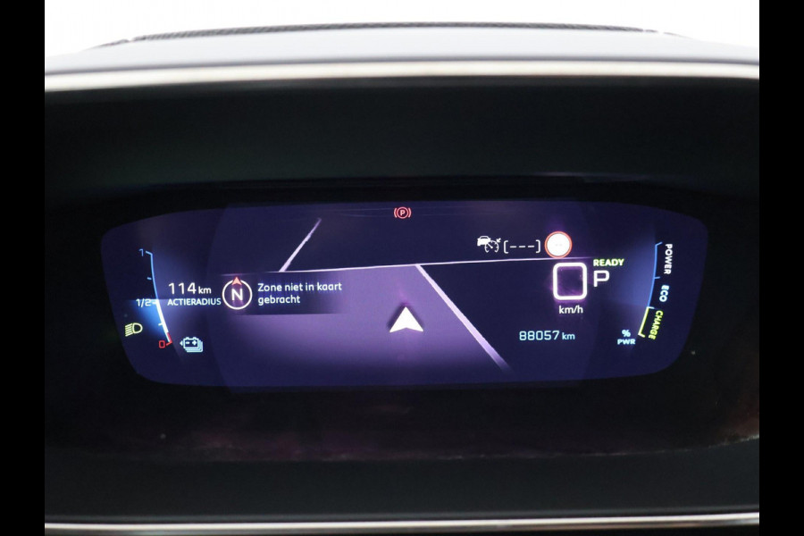Peugeot e-2008 EV GT 50 kWh + LEDER | SCHUIFDAK | CAMERA | ADAPTIVE CRUISE | STOELVERW. | SFEERVERL.