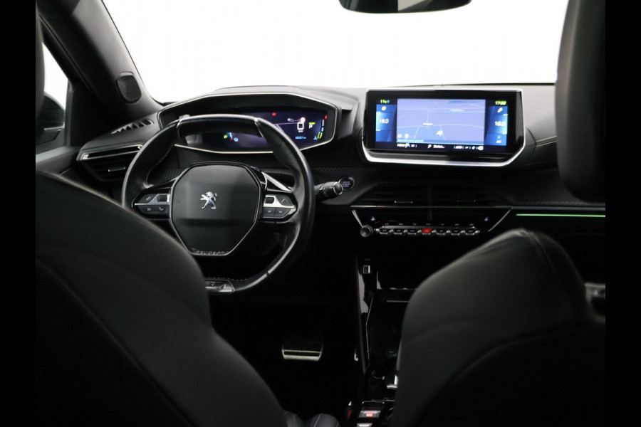 Peugeot e-2008 EV GT 50 kWh + LEDER | SCHUIFDAK | CAMERA | ADAPTIVE CRUISE | STOELVERW. | SFEERVERL.
