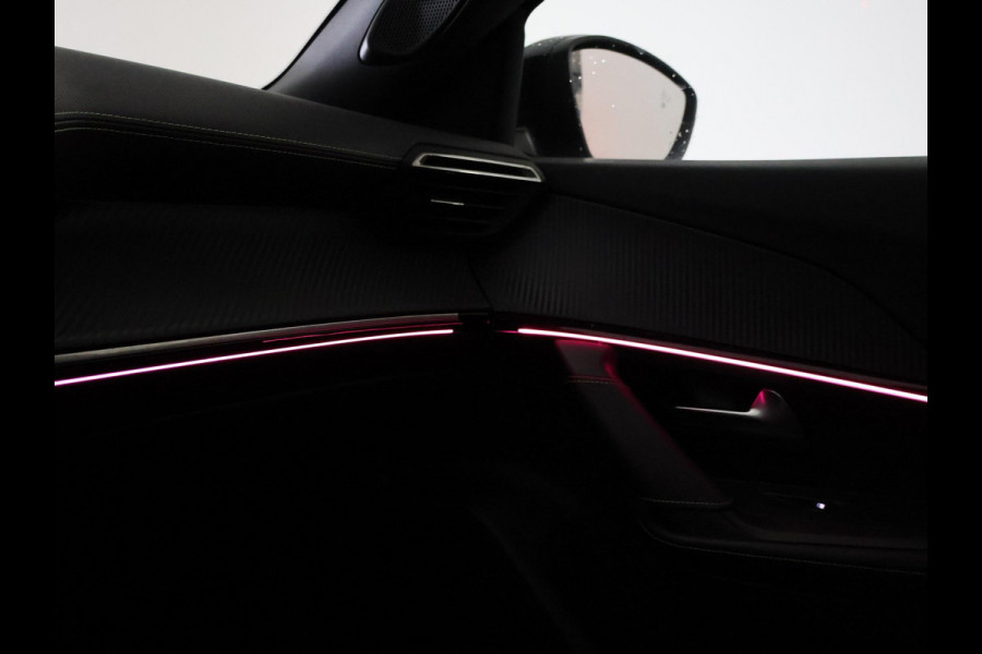Peugeot e-2008 EV GT 50 kWh + LEDER | SCHUIFDAK | CAMERA | ADAPTIVE CRUISE | STOELVERW. | SFEERVERL.