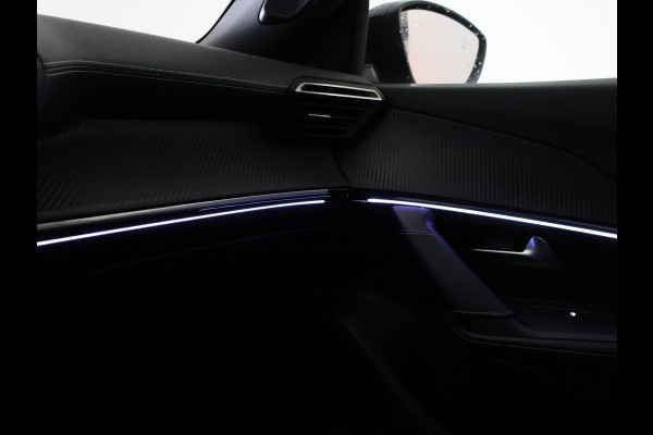 Peugeot e-2008 EV GT 50 kWh + LEDER | SCHUIFDAK | CAMERA | ADAPTIVE CRUISE | STOELVERW. | SFEERVERL.