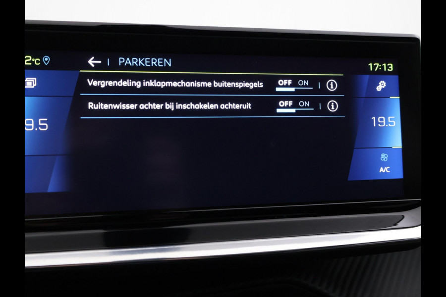 Peugeot e-2008 EV GT 50 kWh + LEDER | SCHUIFDAK | CAMERA | ADAPTIVE CRUISE | STOELVERW. | SFEERVERL.