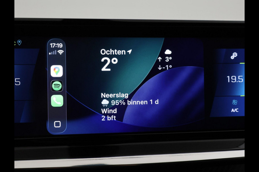 Peugeot e-2008 EV GT 50 kWh + LEDER | SCHUIFDAK | CAMERA | ADAPTIVE CRUISE | STOELVERW. | SFEERVERL.