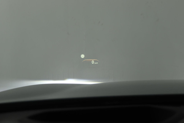 BMW 5 Serie Touring 520i High Executive (PANORAMADAK, STOELVERWARMING, TREKHAAK, ELEKTR STOELEN, HEAD-UP, ACHTERUITRIJCAMERA)