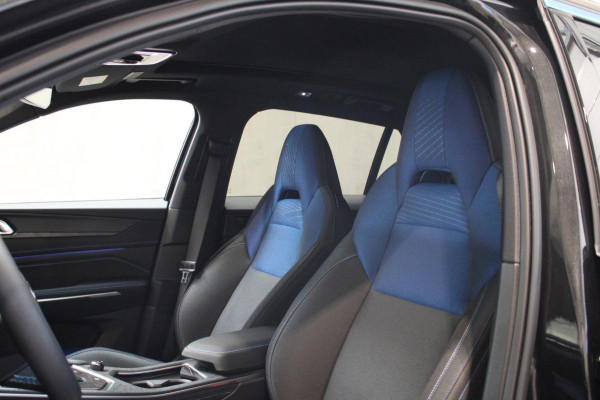 Lynk & Co 01 1.5 NL Auto/Zwarte hemel/360/Rijklaar/Bovag