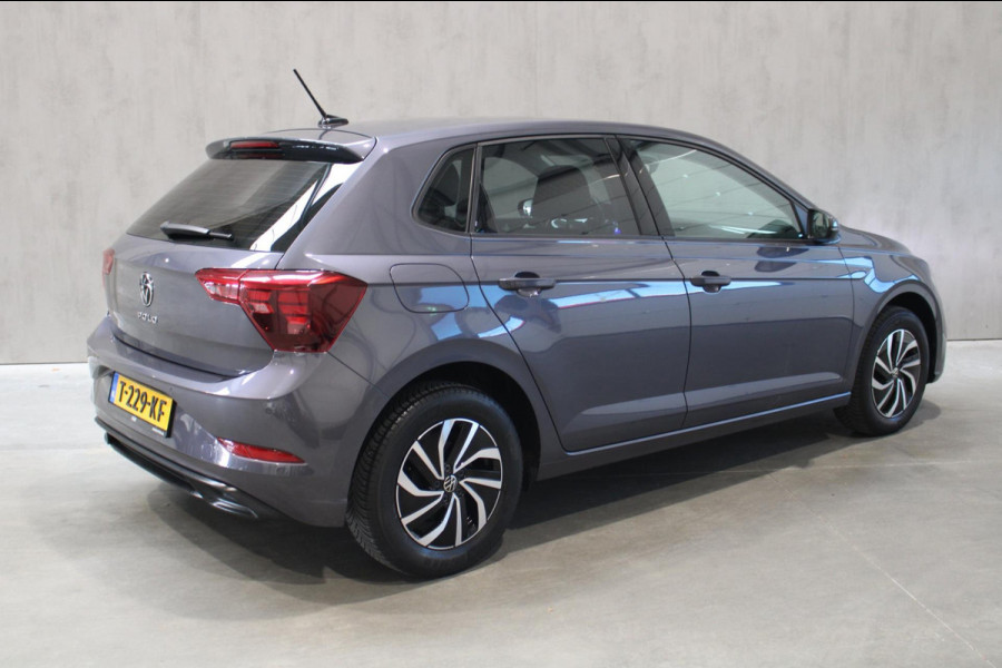 Volkswagen Polo 1.0 TSI Life/PDC/Navi/Carplay Rijklaar incl bovag garantie