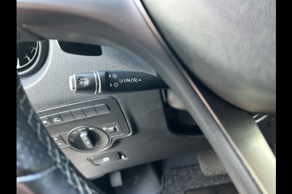 Mercedes-Benz Vito 116 CDI Lang Dubbele cabine / Distronic / Camera / Parkeersensoren / Navigatie / Airco