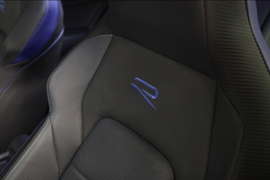 Volkswagen Golf 2.0 TSI R 4Motion AKRAP/PANO/HEADUP/IQ/H-K/BOMVOL