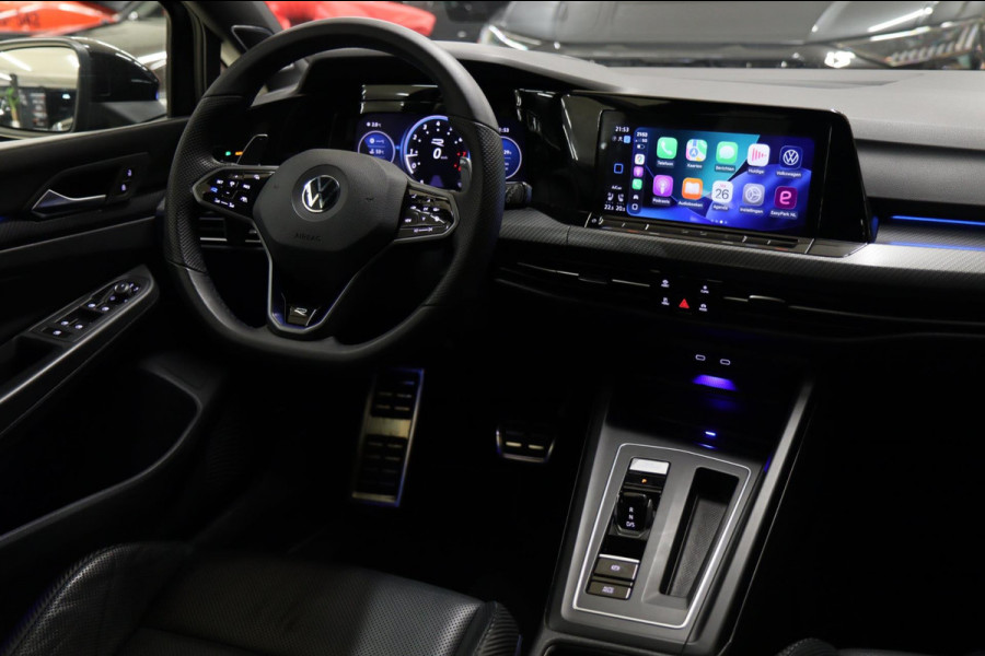 Volkswagen Golf 2.0 TSI R 4Motion AKRAP/PANO/HEADUP/IQ/H-K/BOMVOL