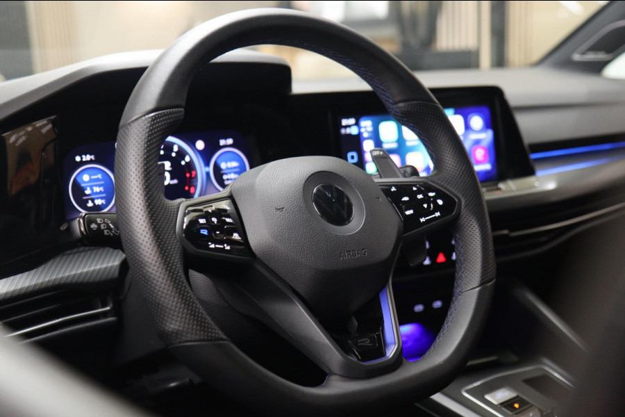 Volkswagen Golf 2.0 TSI R 4Motion AKRAP/PANO/HEADUP/IQ/H-K/BOMVOL