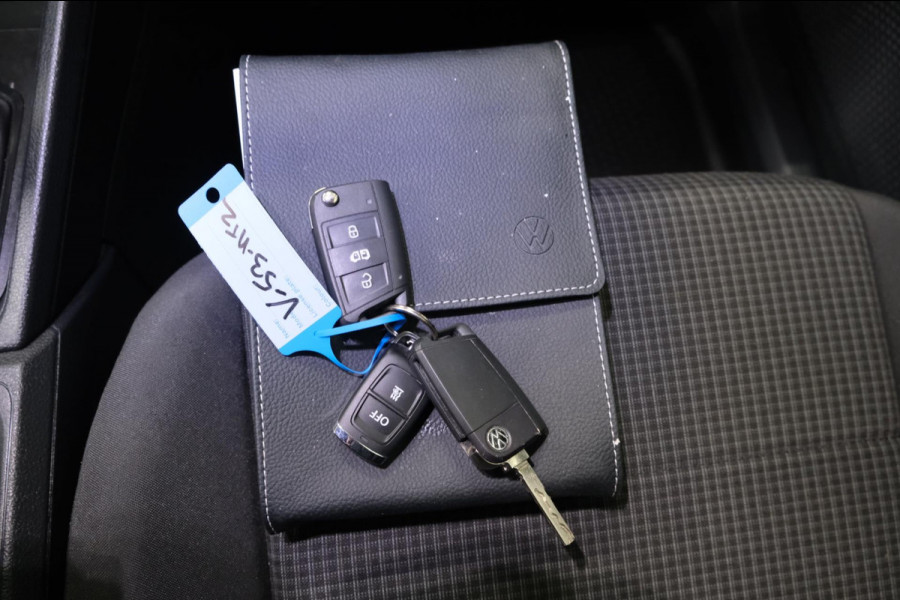 Volkswagen Caddy Cargo Maxi 2.0 TDI Comfort - Airco, Cruise, Standkachel, Navi, Trekhaak.