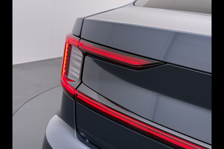 Polestar 2 Long Range 78kWh SOH 92% Leer Panoramadak Adap.Cruise Trekhaak Harman/Kardon®-Audio Memory Apple Carplay Android Auto Navi Ecc Stoel+Stuur+Achterbankverwarming Pdc Elek.Achterklep Lane Assist BLIS Road Sign Info 1e Eigenaar Origineel Nederlandse Auto
