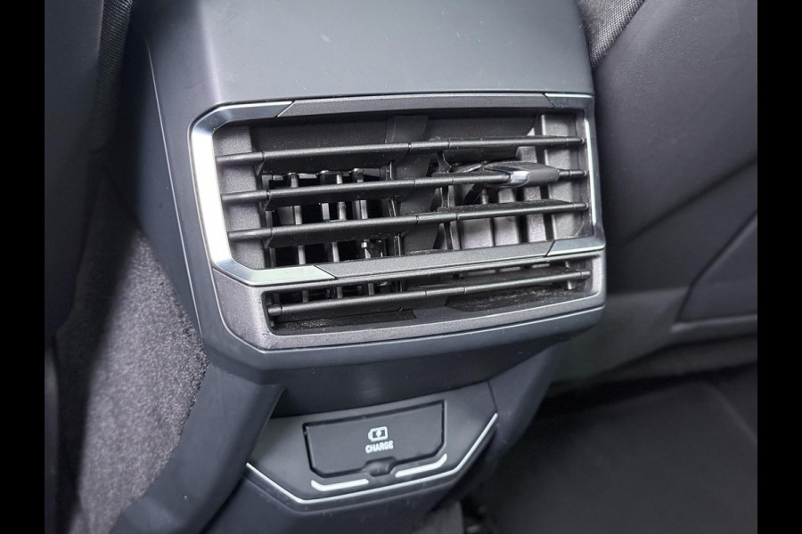 Lynk & Co 01 1.5 PHEV PLUG-IN HYBRIDE | COMPLETE AUTO | ELEKTRISCH PANORAMADAK | FULL OPTIONS | LYNK & CO GARANTIE T/M 05-2026 | RIJKLAAR GELEVERD | BTW VERREKENBAARE|