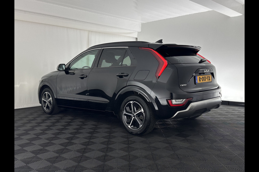 Kia Niro 1.6 GDi Hybrid Dynamic Plus Line HEV (INCL-BTW) Aut. *PANO | LEATHER | DIGI-COCKPIT | NAVI-FULLMAP | DAB | ADAPTIVE-CRUISE | CAMERA | HEATED-COMFORTSEATS | KEYLESS | PRIVACYGLASS | SHIFTPADDLES | CARPLAY |  HEAD-UP | ...