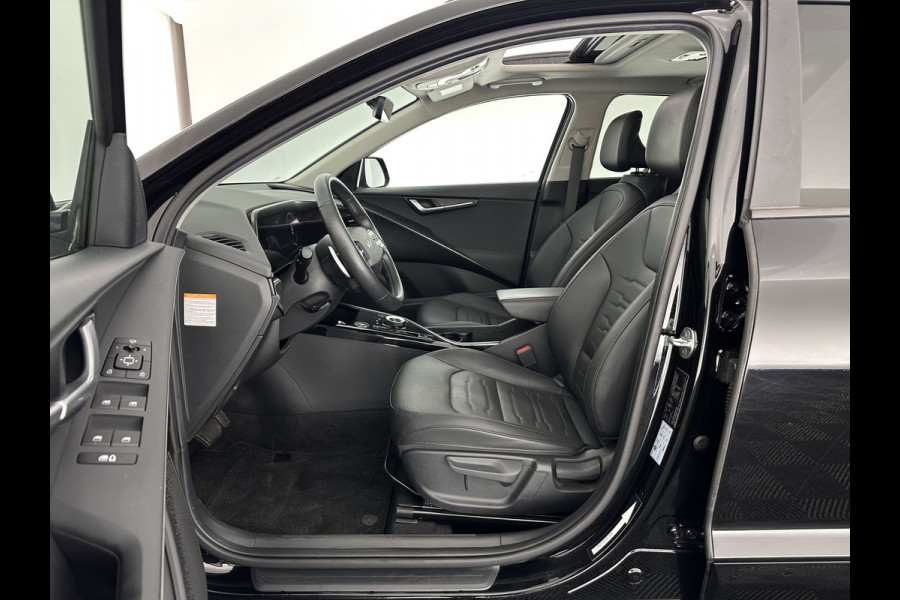 Kia Niro 1.6 GDi Hybrid Dynamic Plus Line HEV (INCL-BTW) Aut. *PANO | LEATHER | DIGI-COCKPIT | NAVI-FULLMAP | DAB | ADAPTIVE-CRUISE | CAMERA | HEATED-COMFORTSEATS | KEYLESS | PRIVACYGLASS | SHIFTPADDLES | CARPLAY |  HEAD-UP | ...