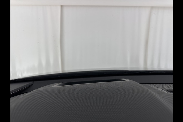 Kia Niro 1.6 GDi Hybrid Dynamic Plus Line HEV (INCL-BTW) Aut. *PANO | LEATHER | DIGI-COCKPIT | NAVI-FULLMAP | DAB | ADAPTIVE-CRUISE | CAMERA | HEATED-COMFORTSEATS | KEYLESS | PRIVACYGLASS | SHIFTPADDLES | CARPLAY |  HEAD-UP | ...