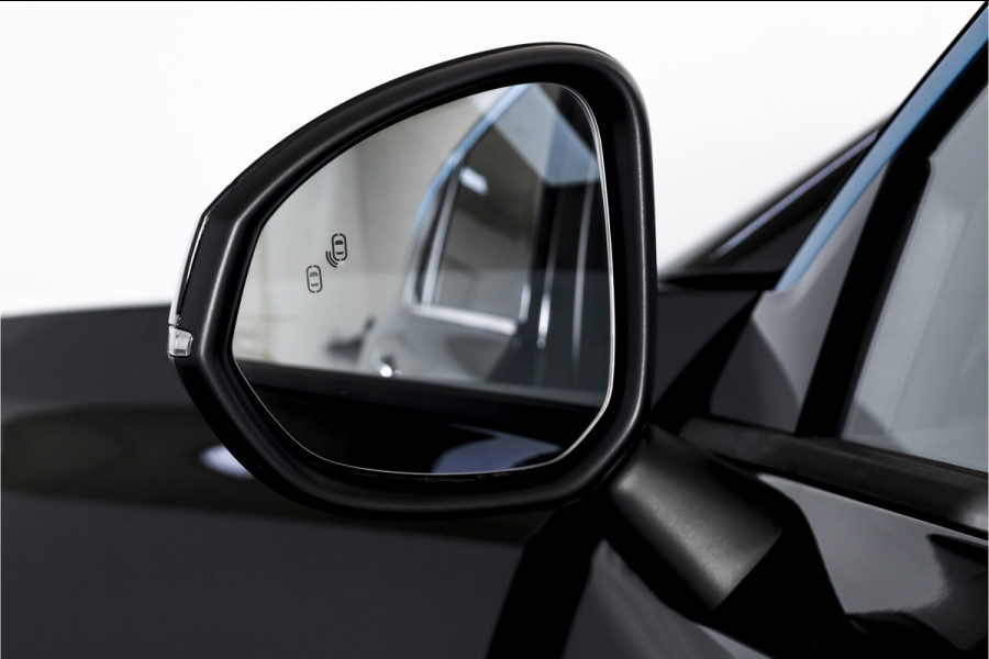 Lynk & Co 01 1.5 PHEV 261PK MY23 | Donkere hemel | 360 Camera | 7.4 kWh Boordlader | S/K-panodak | Adapt. Cruise | Memory | Elek. klep | LM 20" | 4151